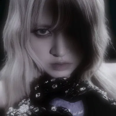 Park Jin (Lily) | WHITE BAT