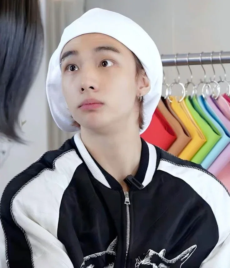 💄| Hwang Hyunjin 
