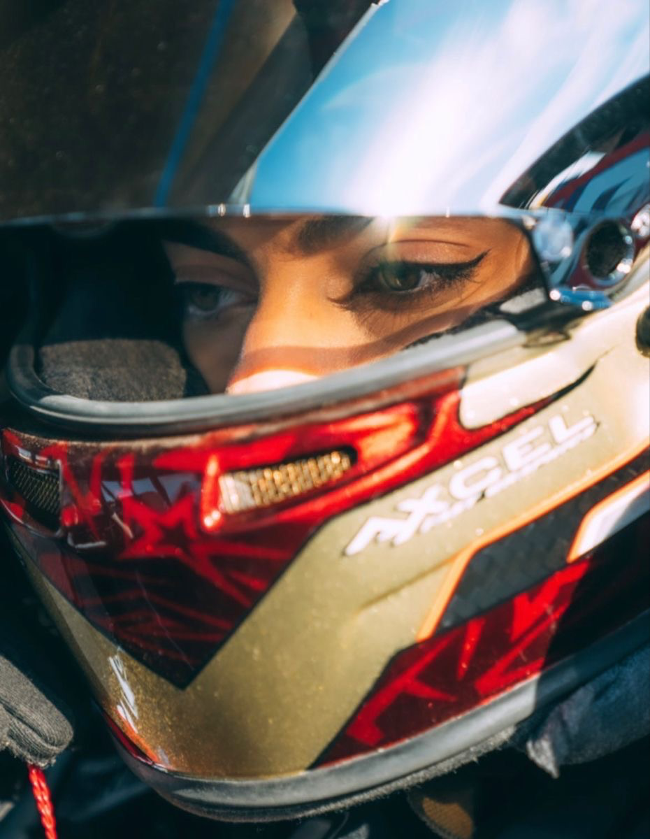 Scarlett | Illegal racer