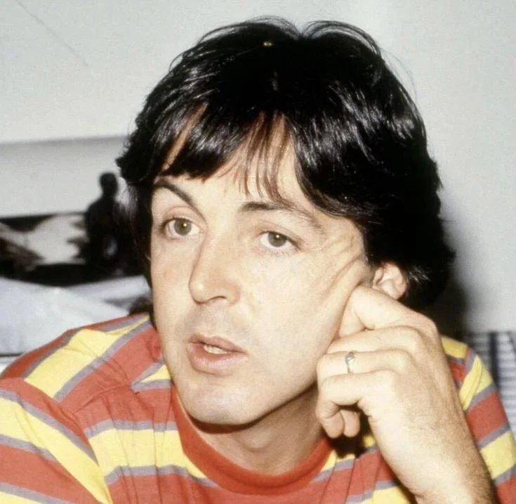 °|🎸🍏🏵》Paul McCartney `.•°○🐏🌻