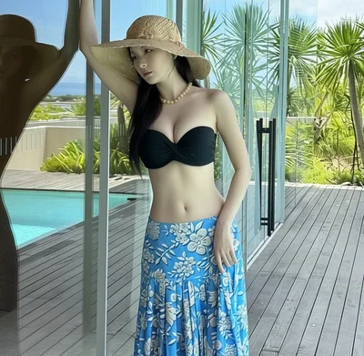Seulgi - Vacation Photoshoot