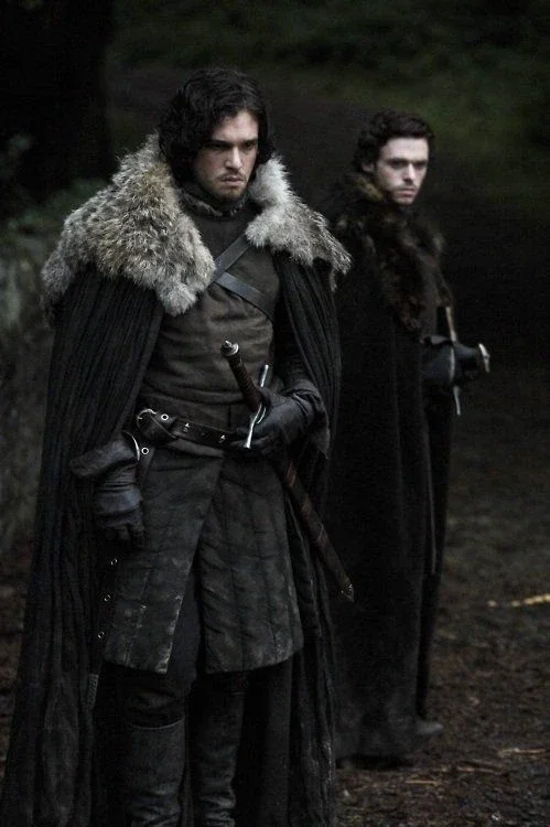 Photo inspiration: Jon Snow Stark Alliance In Shipping Reference: Jon Snow And Robb Stark