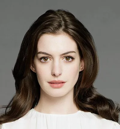 Anne Hathaway 