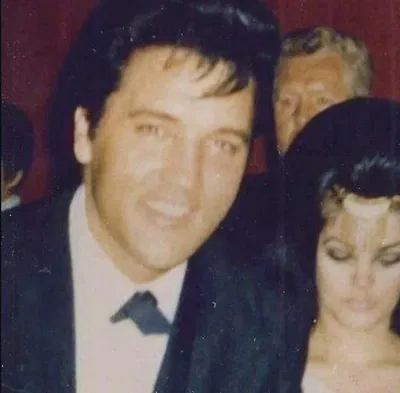Elvis Presley 