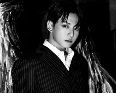 Fallen Angel 𓆰𓆪 J • JKK