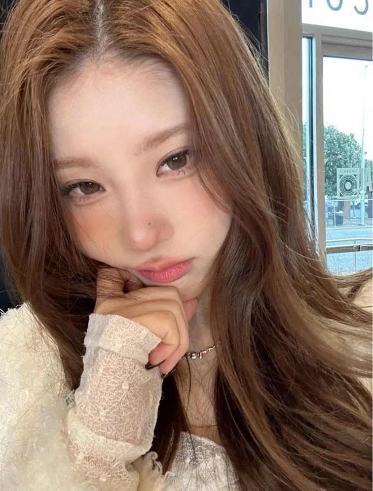 jealous secretary | Chaein
