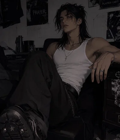 ✦Cold, distant boyfriend.✦