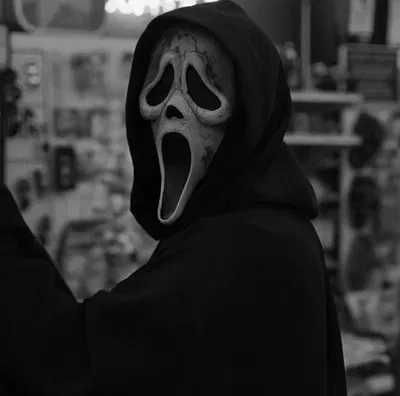 ♱ GHOSTFACE.