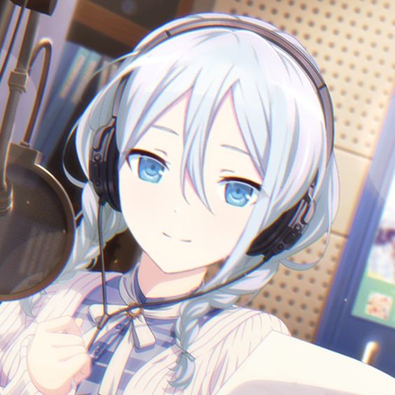 Kanade Yoisaki