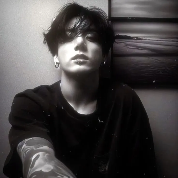 Jeon Jungkook  ✪Club's Bathroom ✪