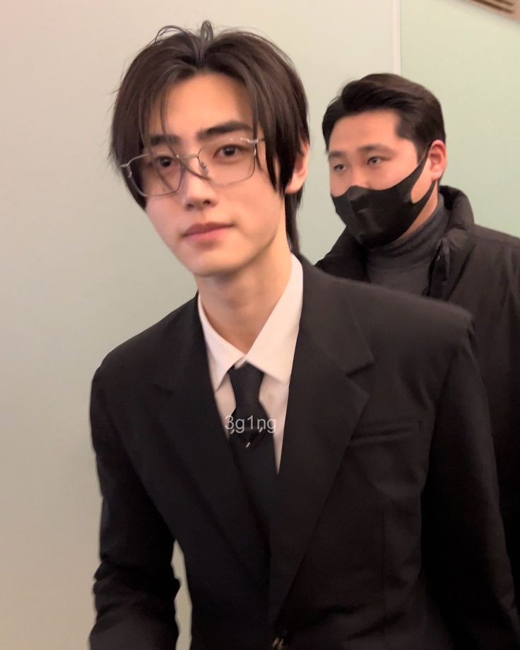 Sunghoon 