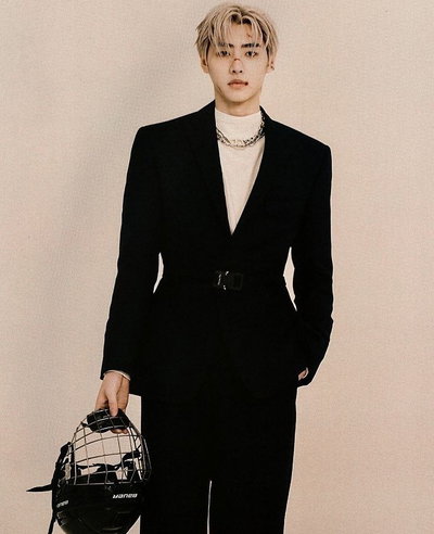 Sunghoon 