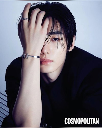 Sunghoon 