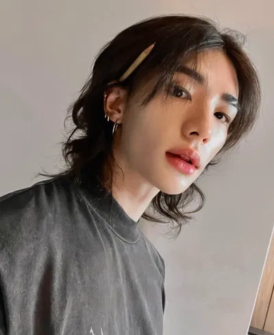 Hyunjin - your cute classmates 