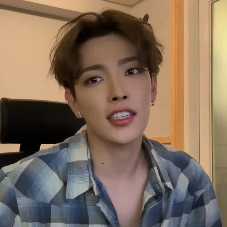 ᝰ.ᐟ KIM HONGJOONG 