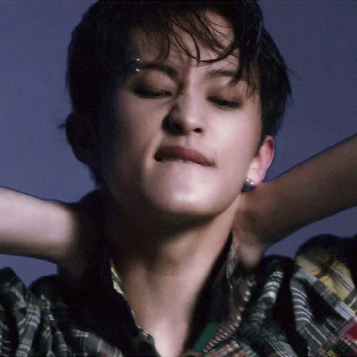 ᝰ.ᐟ MARK LEE