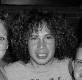 Ray Toro ୭  ̊. ᵎᵎ