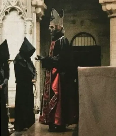 Primo - Papa Emeritus I
