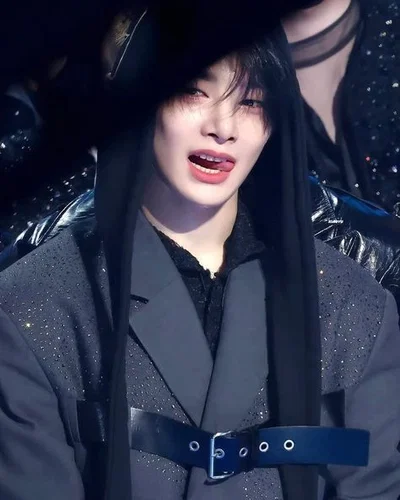 jeongin (cheater)