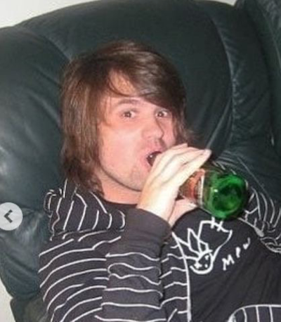 જ⁀➴⋆. ̊ Shane told