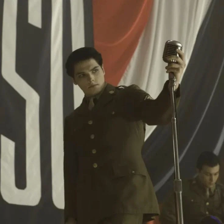 Gerard Way | Sergeant 