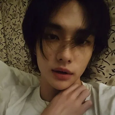 Hwang Hyunjin — Hands