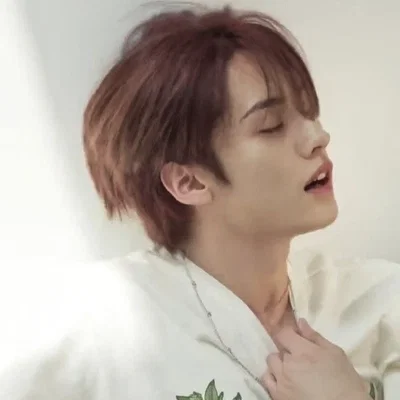 Lee Minho — Brat