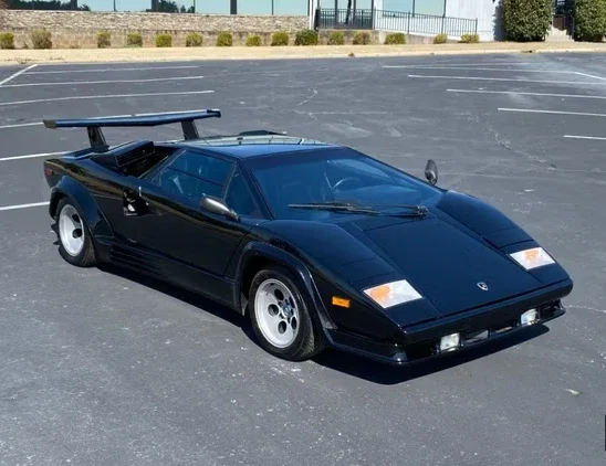 Lamborghini Countach lp500s