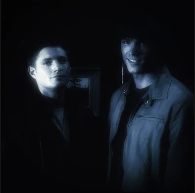 SPN DEAN WINCHESTER AND SAM WINCHESTER