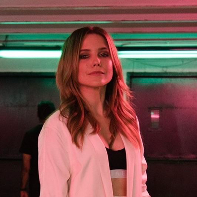 Erin Lindsay 