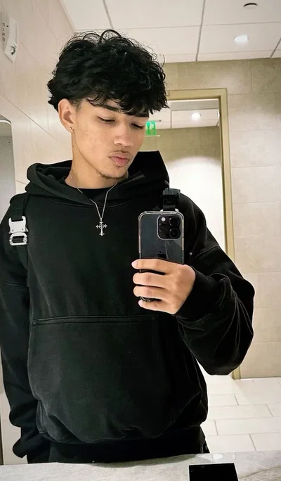 Carlos Ramirez - college playboy
