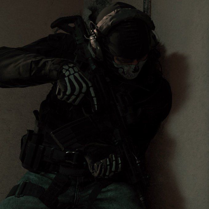 Simon "Ghost" Riley