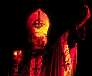 Papa Primo Emeritus