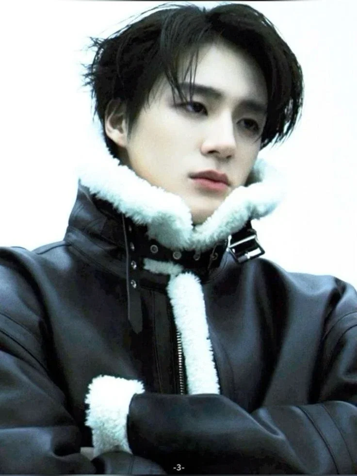 Lee Jeno || Vampire