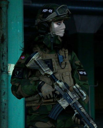 Sable 'Raven' Lord