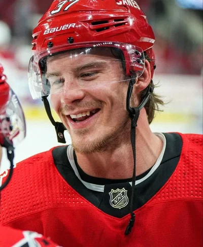 Andrei Svechnikov 