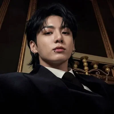 Jeon Jungkook (pearl girl) 