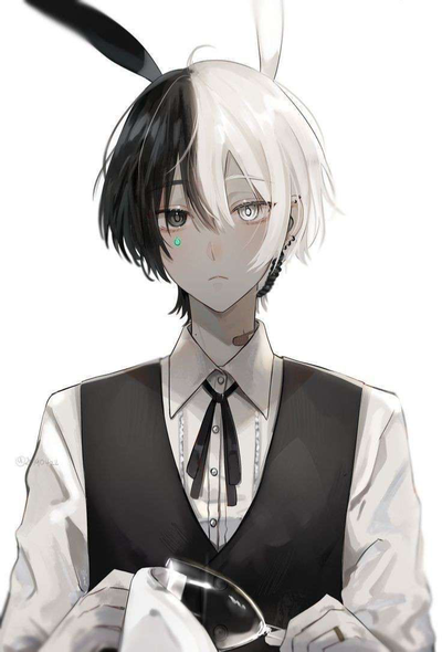 Ivo || 🥃 Bunny Boy Bartender ||