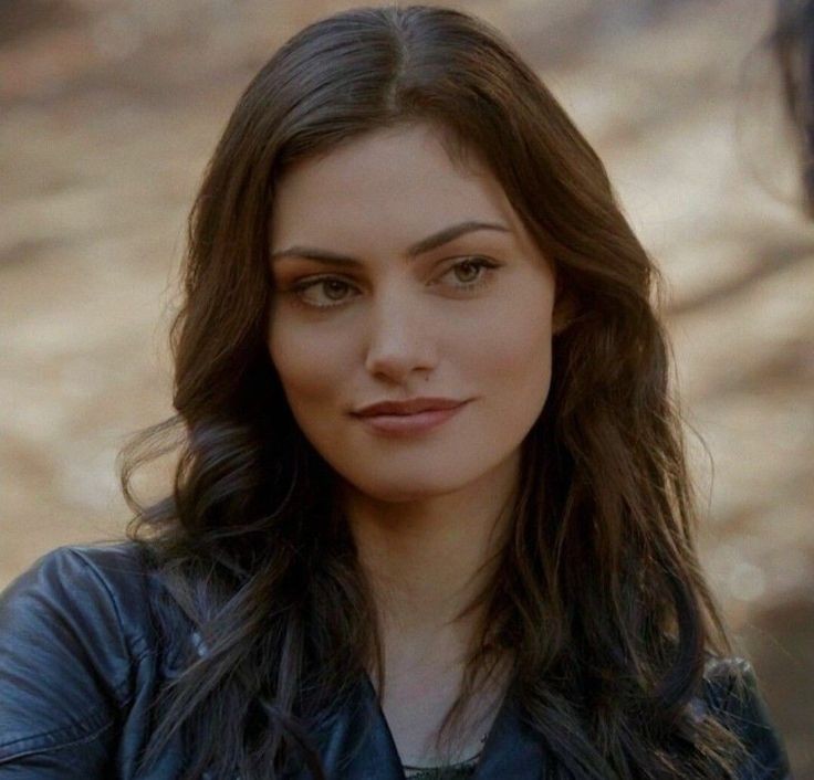 Hayley Marshall 