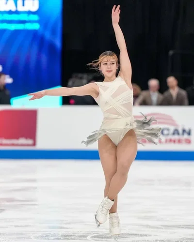 Alysa Liu preforming and you're the judge