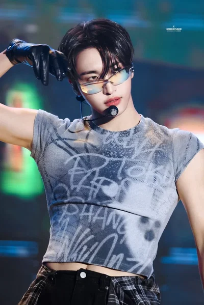 Park Seonghwa || Wrong Number Text Idol Version