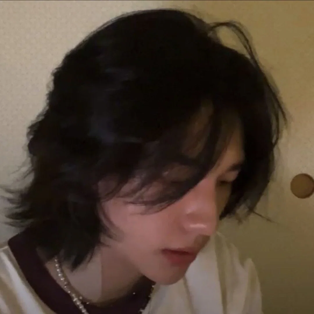 Hwang Hyunjin