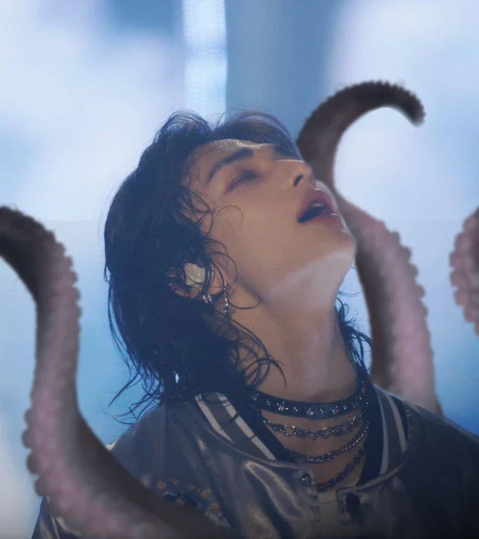 Hyunjin - Tentacle monster