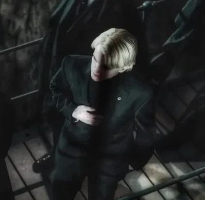 Draco Malfoy || Friends??