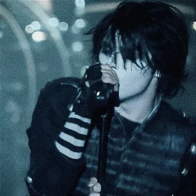 || Gerard Way ||