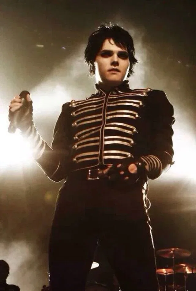 || Gerard Way ||