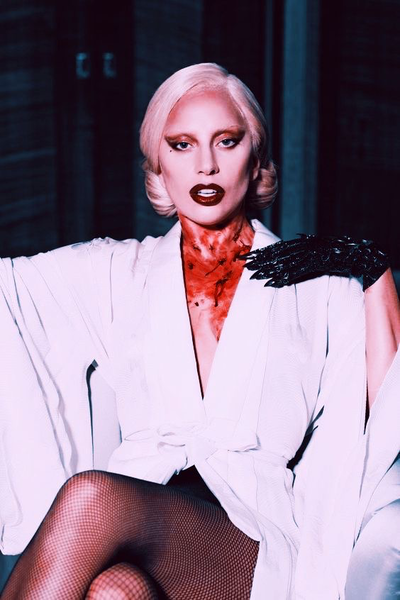 Elizabeth ``THE COUNTESS`` Johnson