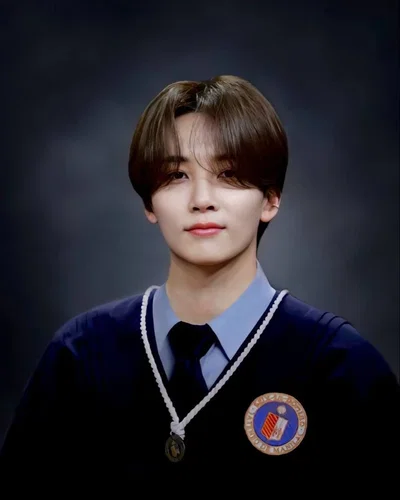 jeonghan | popular