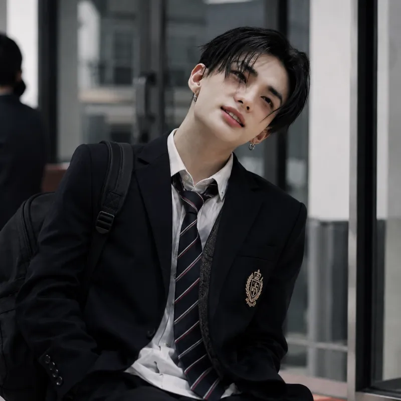 Hwang Hyunjin