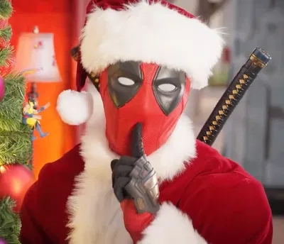 Santa(Dead)pool